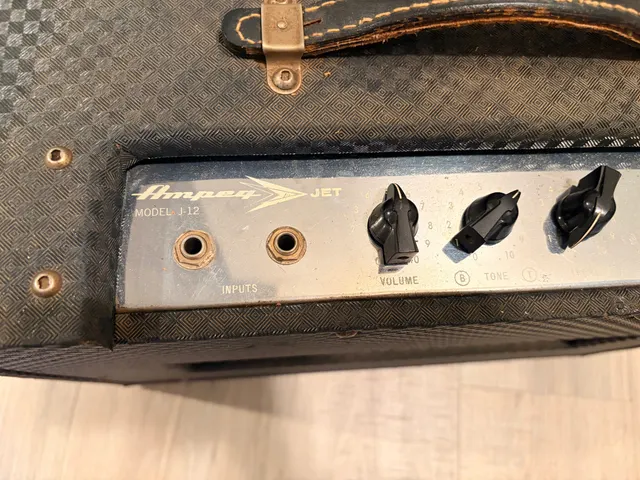 Ampeg Jet J-12, photo 3
