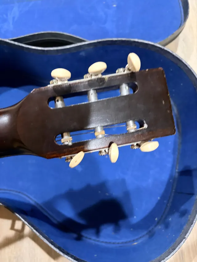 Silvertone Classical, photo 6