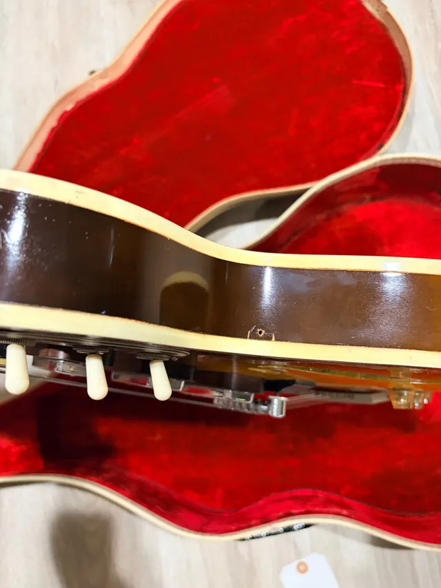 Silvertone H1429, photo 4