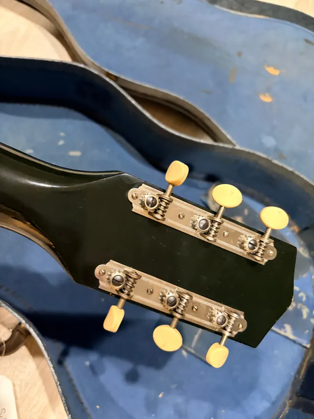Silvertone Stratotone H1420, photo 4